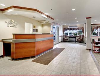 Microtel Inn & Suites By Wyndham Бриджпорт Интериор снимка